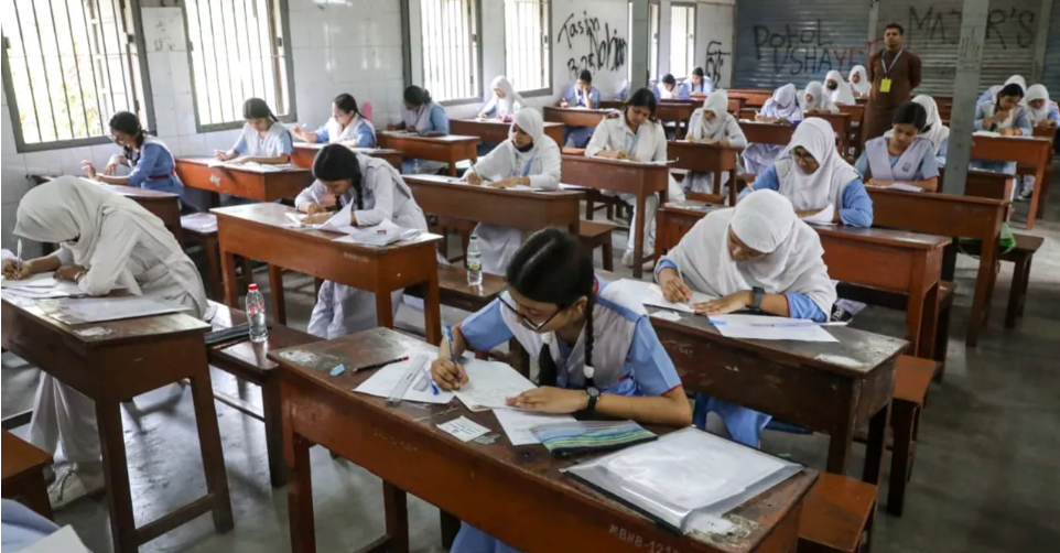 Govt dismisses SSC question leak claim as rumour, urges people to stay alert