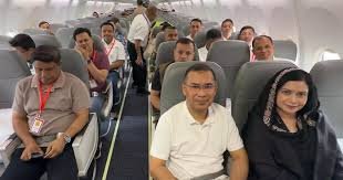 PM leaves for Cox’s Bazar with his wife