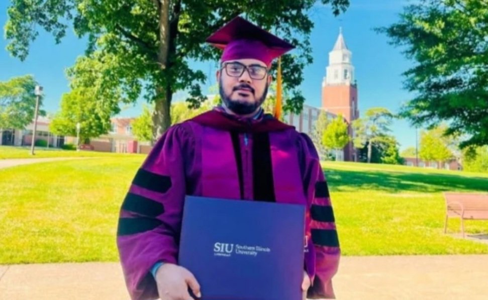Bangladeshi Journalist Achieves PhD From US University