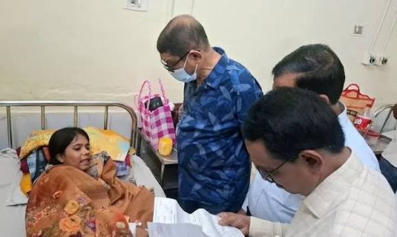 Govt taking steps to expand healthcare services at grassroots: Sakhawat