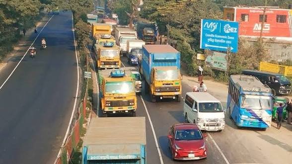 One-lane traffic on Dhaka-Chattogram highway until saturday