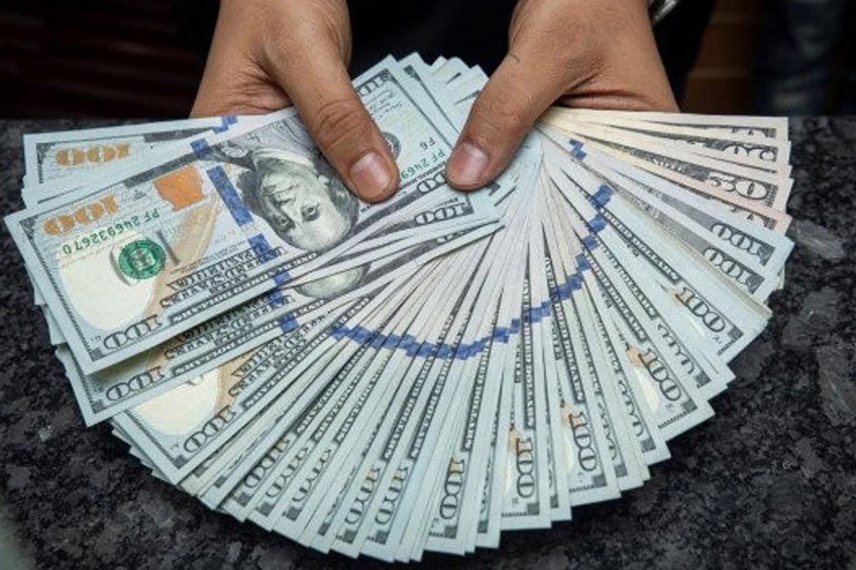 Bangladesh Bank raises annual travel currency limit to $18,000