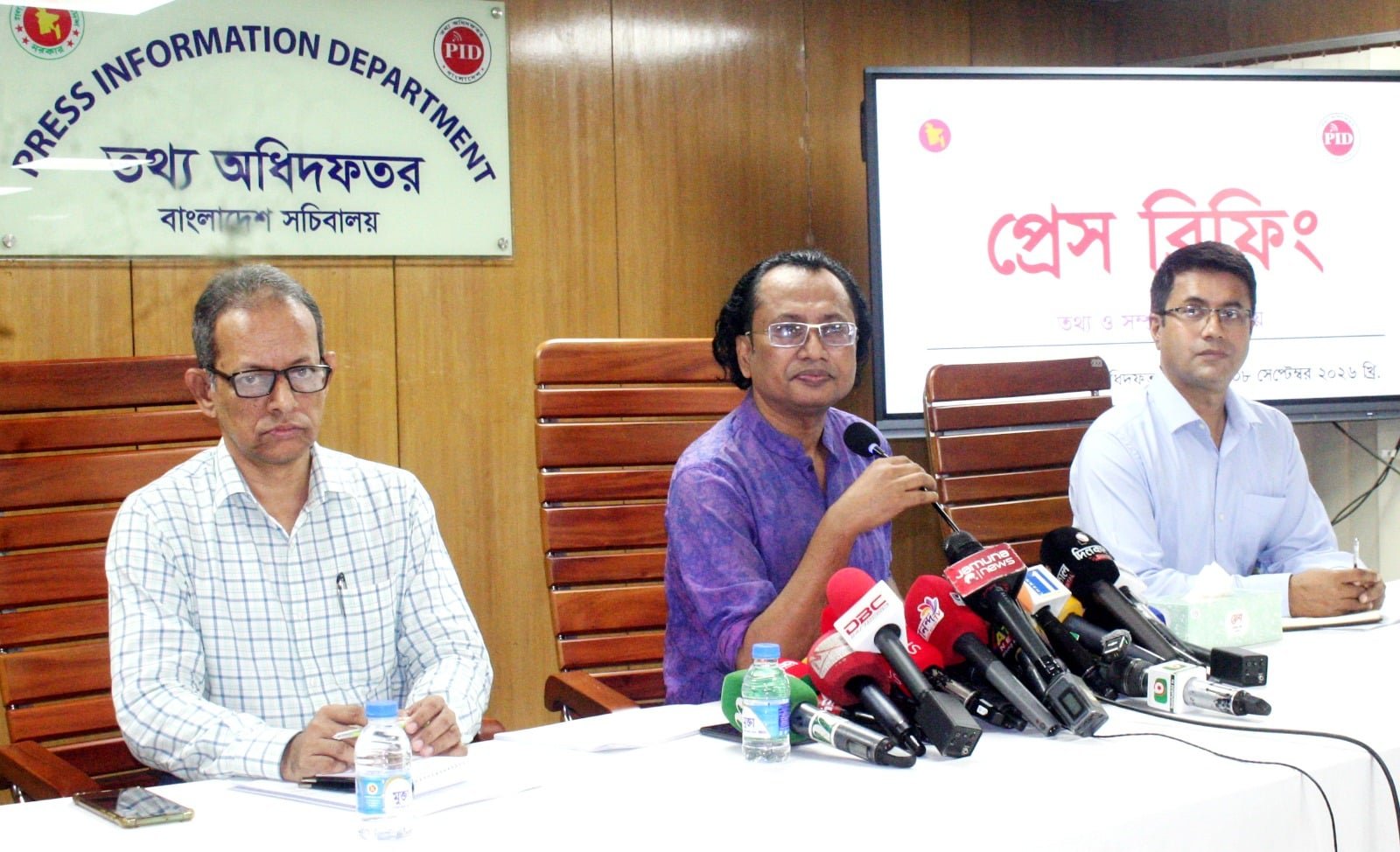 Adviser criticises India for allowing Hasina media interviews