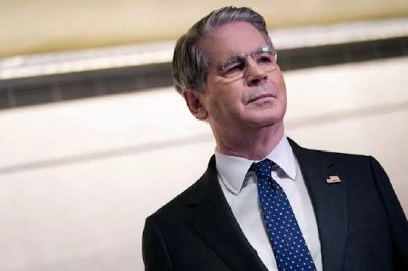 US Treasury Secy says economic action against Iran to continue