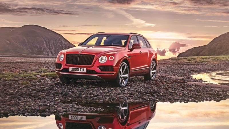 Bentley considering larger SUV to slot above Bentayga