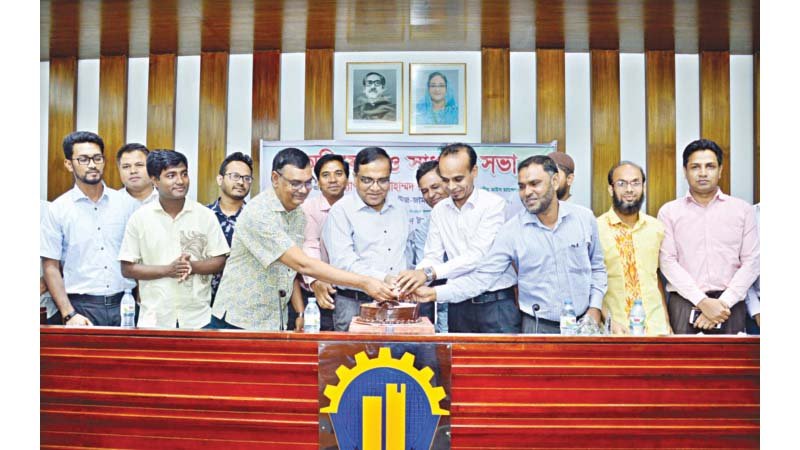 Induction ceremony of CUET Officer Assoc held