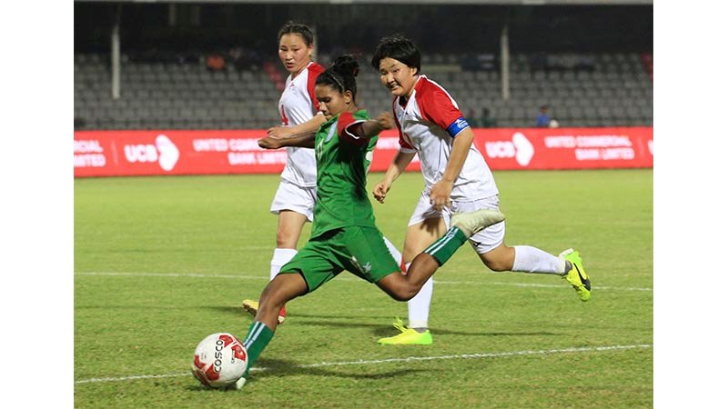 Bangladesh storm into final with emphatic win