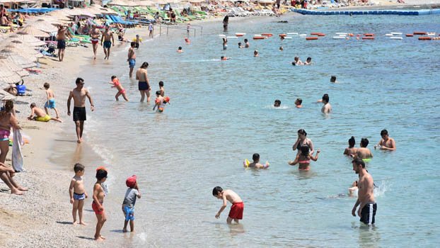 Turkey, Russia vow to increase mutual tourism