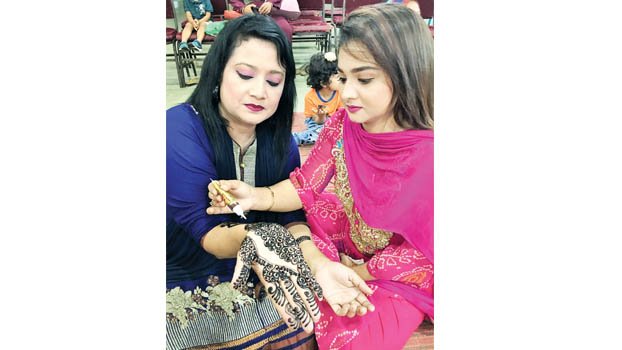 Dhakabashi organises Elite henna festival