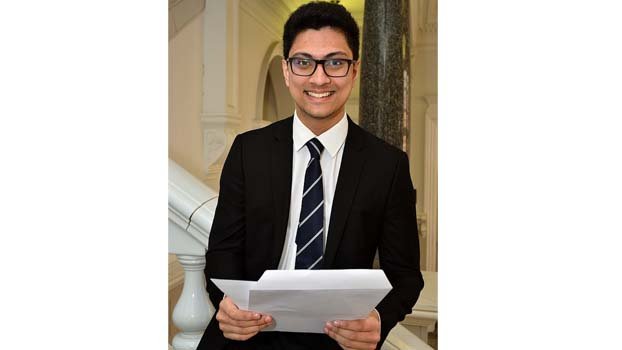 British-Bangladeshi student receives MIT scholarship