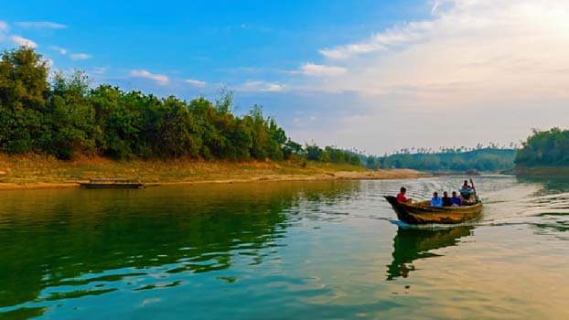 Lalakhal: Aesthetic beauty of nature