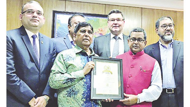 Bangladesh wins Emerging Market Destination award of SATA