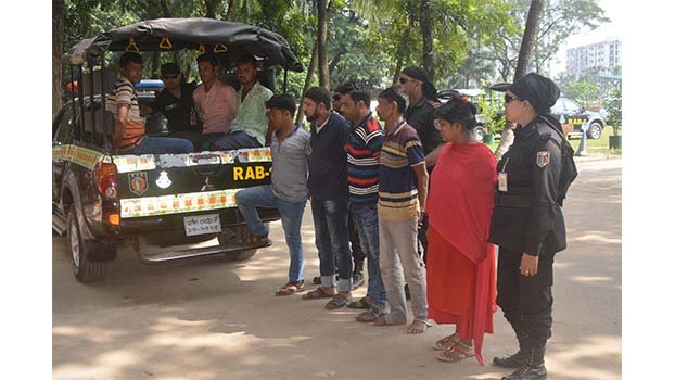 8 fake DB men held in Gazipur   