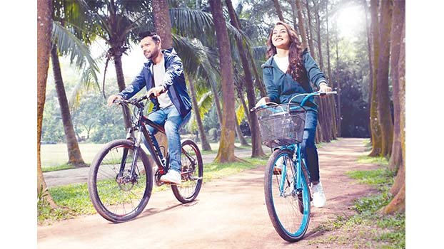 Grameen UNIQLO unveils winter collection