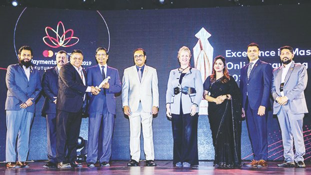 SSL Commerz receives MasterCard award