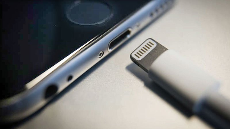 Apple could ditch the  power connector