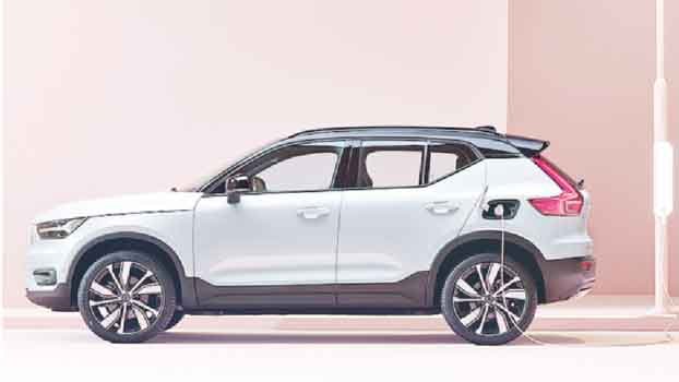 How Tesla influenced a key element of Volvo’s first EV