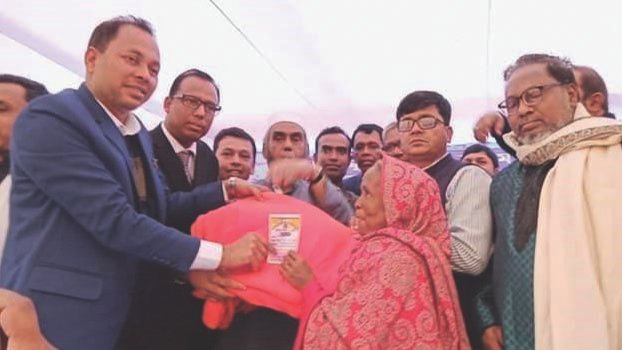 Unprivileged people get  warm clothes in Nabinagar