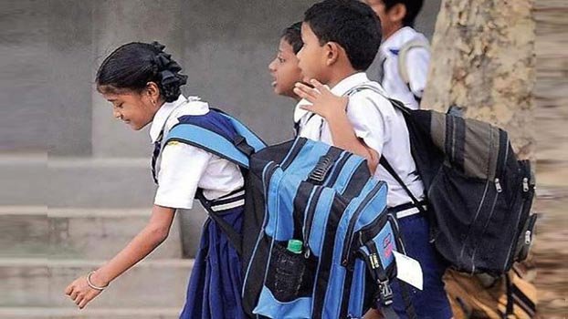 Students of Narayanganj  overburdened with extra books