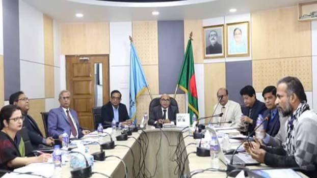 Academics for ensuring world-class education at college level