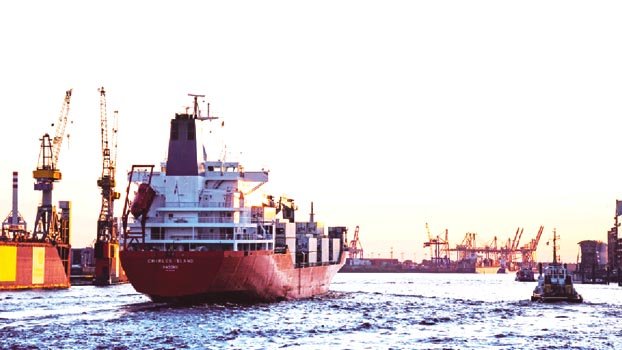 LNG to reduce shipping carbon emission
