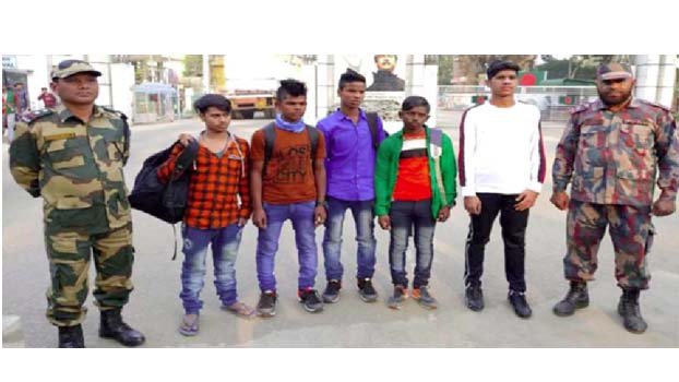 5 teens return after serving jail in India