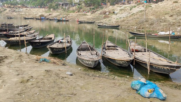 Padma fishermen helpless due to inept action of River Police