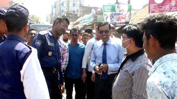Drive against illegal structures in Faridpur