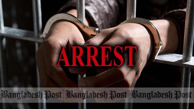 5 held with phensedyl, mobiles in Satkhira