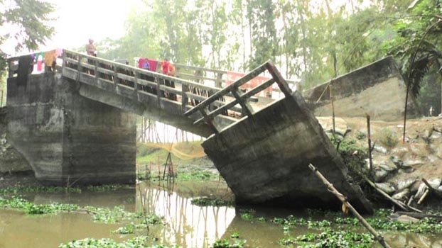 Broken bridge not repired in Katiadi in 3 years