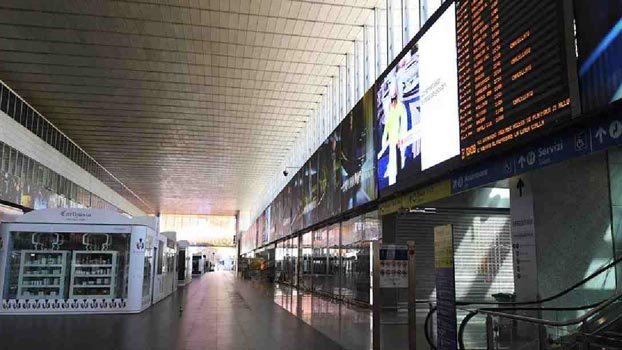 No sign of slowdown as global cases top 300,000