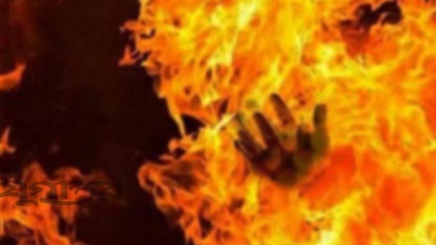 Mother with two children killed in city fire