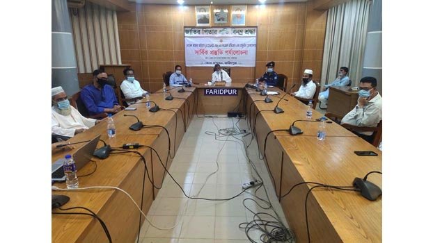 Physicians urged to   stand by patients