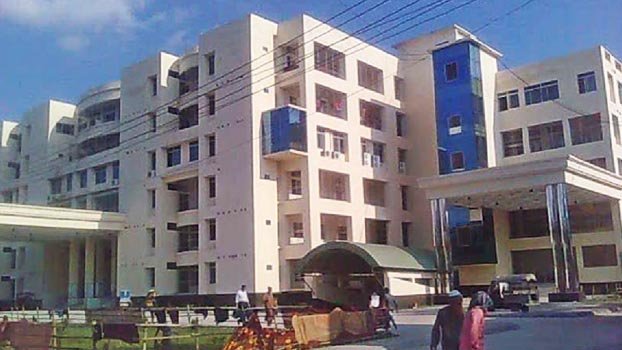 Couple admitted to isolation ward, 10 houses locked down