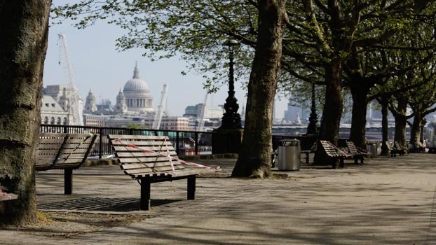 UK set to extend lockdown amid signs outbreak nearing peak