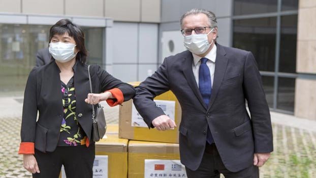 China donates 20,000 face masks to Greece