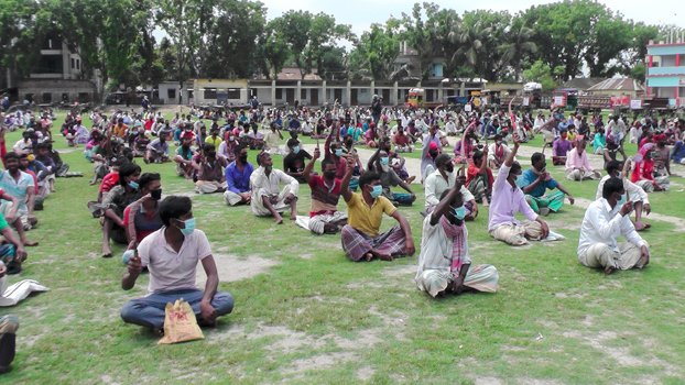 1,300 farm labourers sent to  hoar dists in spl arrangement