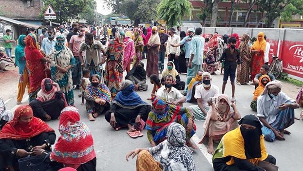 Jashore-Dhaka road blocked for relief