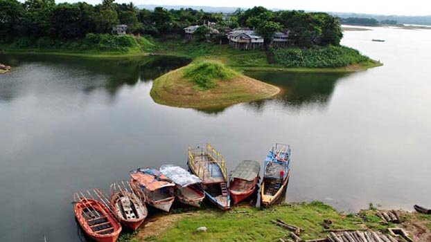 Fishing at Kaptai Lake  banned  from May 1
