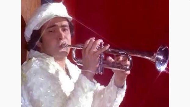 Top films of Rishi Kapoor to watch