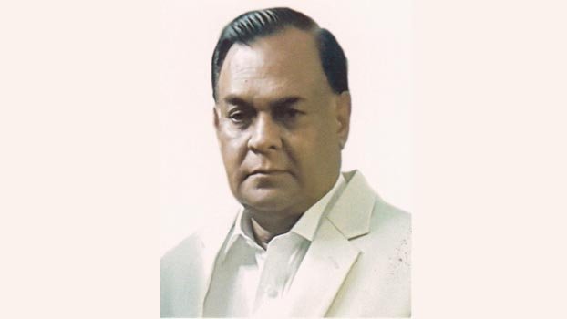 Govt allows shop openings to help traders earn livelihoods: Ehsan