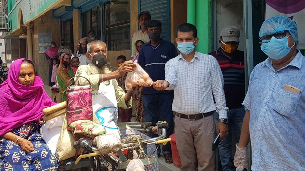 Corona affected-people get relief in Magura