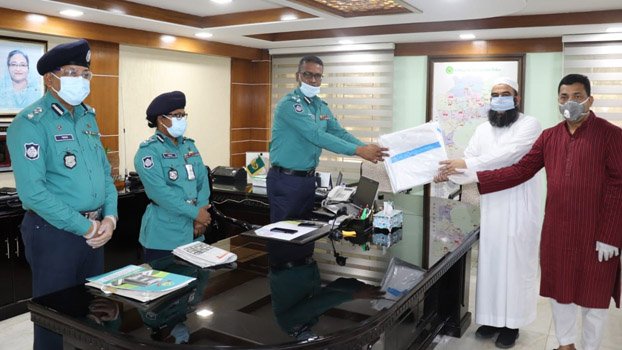 CMP gets PPE from Al Manahil Welfare Foundation  