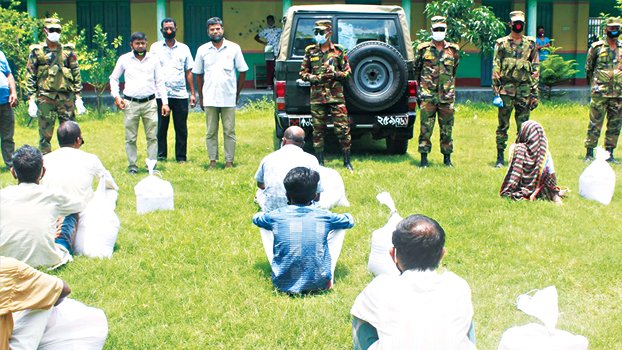 Army distributes food items in Thakurgaon
