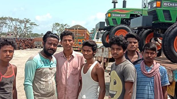 19 Indian truck drivers stranded at Benapole 