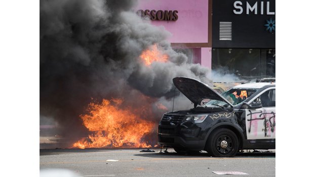 Curfews, clashes as US  race protests escalate