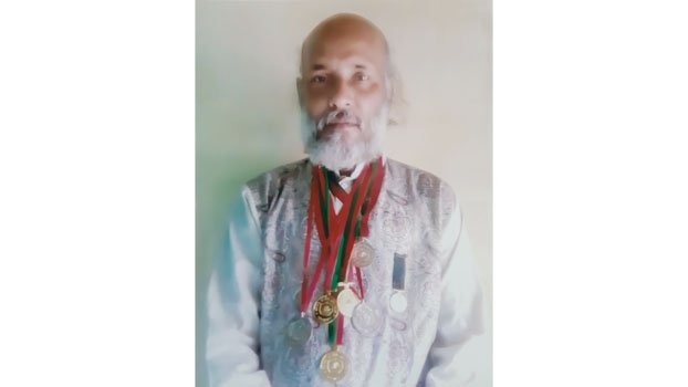 Tale of miseries of a four-time Bangabandhu Padak wining artist 