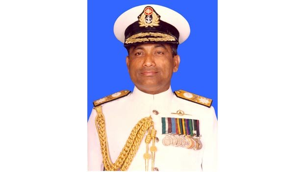 Former Navy chief dies of Covid-19