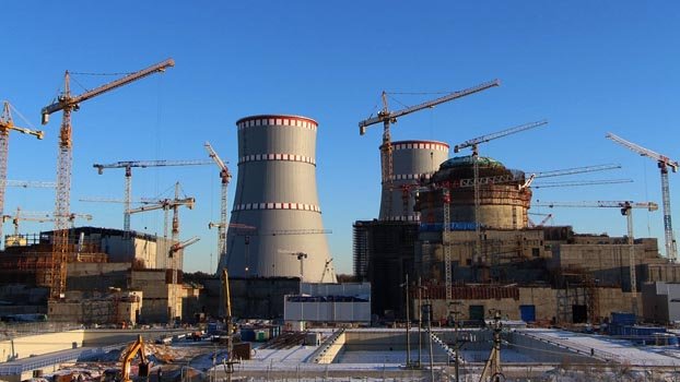 Equipment manufacturing goes on in full swing