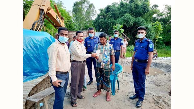 Man jailed, fined for illegally extracting sand in Thakurgaon